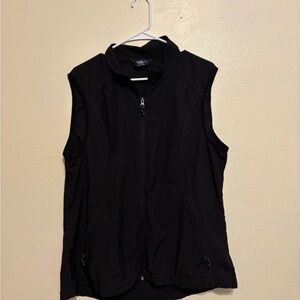 Charles River Black Zip-Up Vest